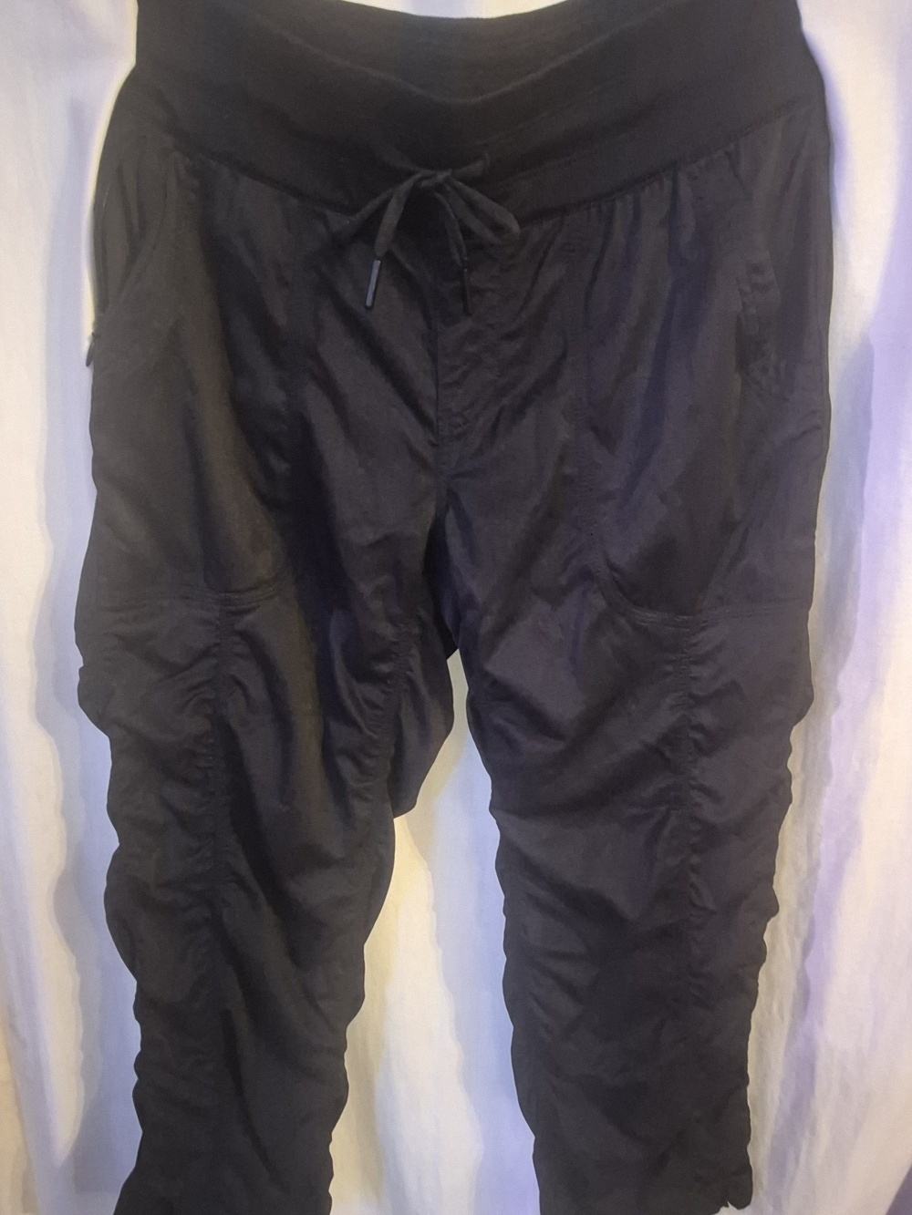 The North Face Womens Black Jogger Capris - Picture 2 of 3